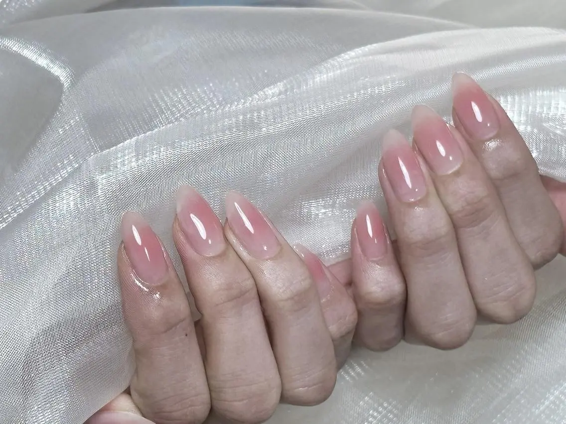 💕ワンホン風【チークネイル】　6500の写真