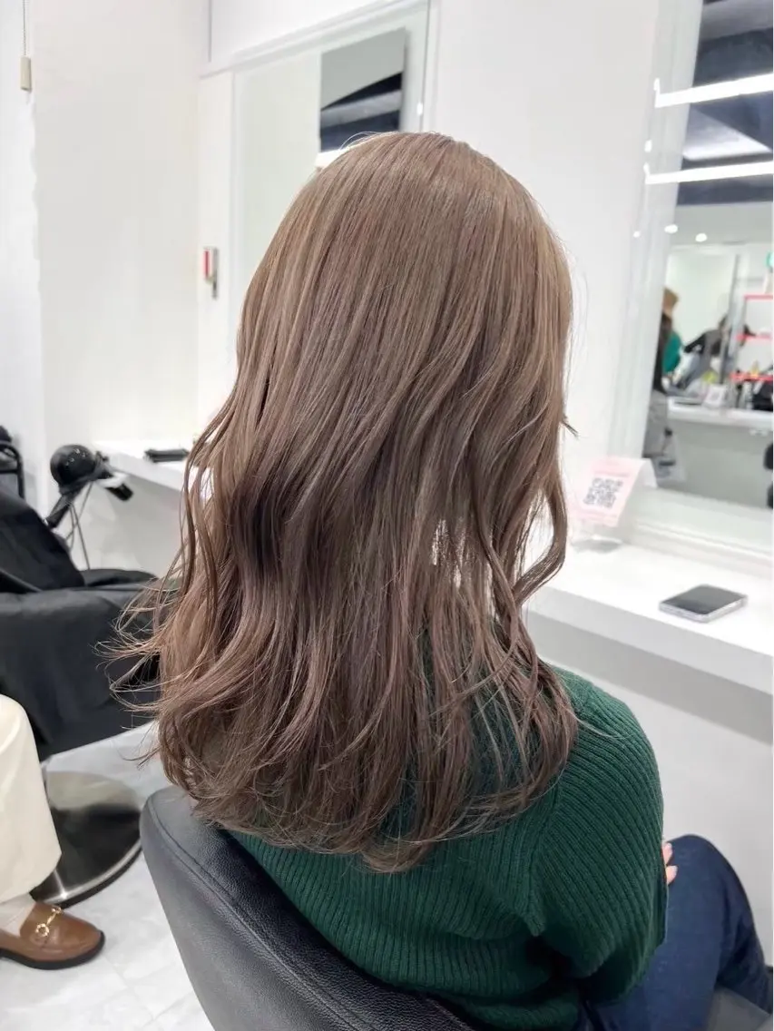ロング カラー カット ヘアカラー トリートメント モテ艶🪄透明感カラ ー🦋RION🦋のヘアスタイル