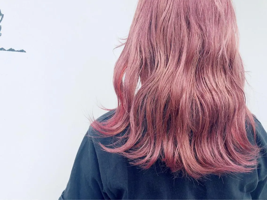 セミロング カラー ハイライトカラー ハイライト ヘアカラー marie-anne 浜松元目店のヘアスタイル