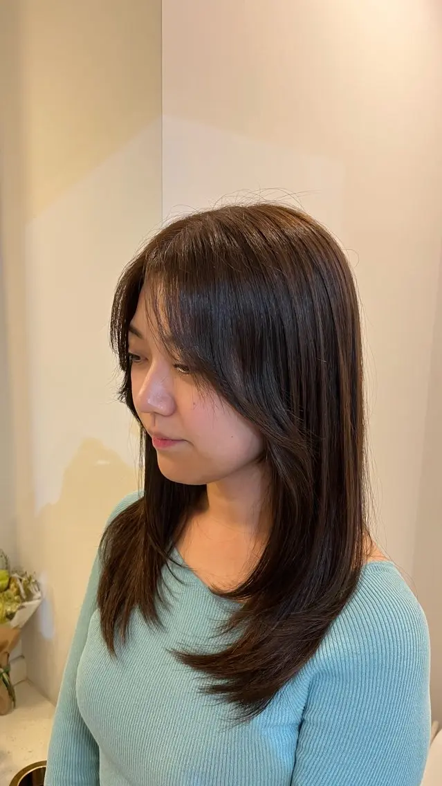 セミロング 岡野 豪のヘアスタイル