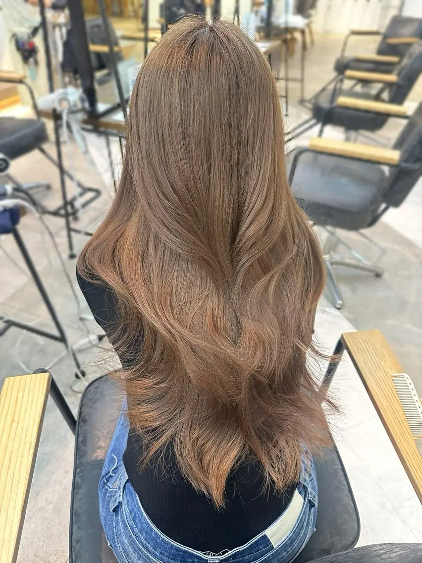 カラー カット ヘアカラー トリートメント 韓国レイヤー特化 /ミクのヘアスタイル