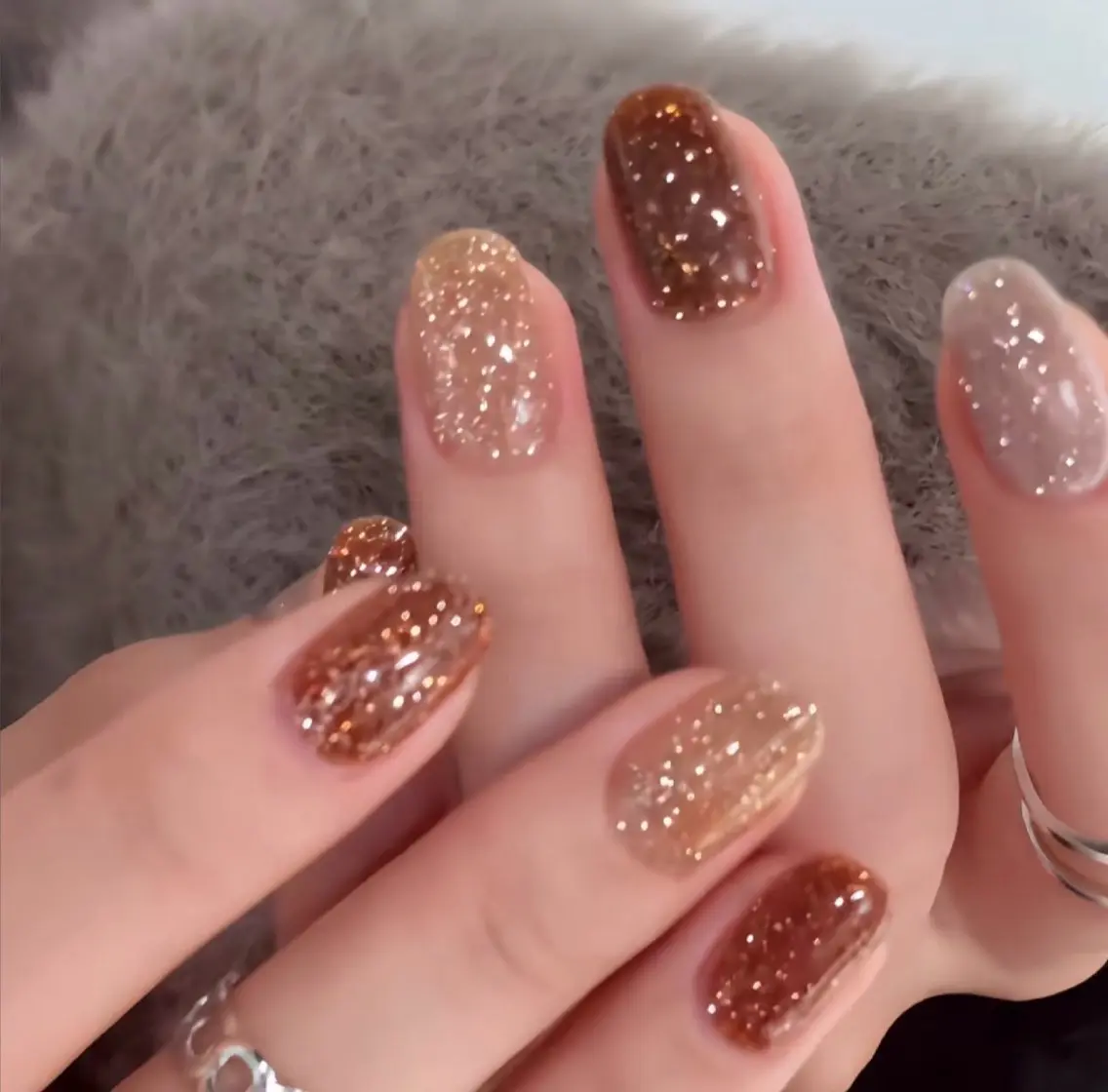 ネイル ハンドネイル H&B ヨウのネイルデザイン