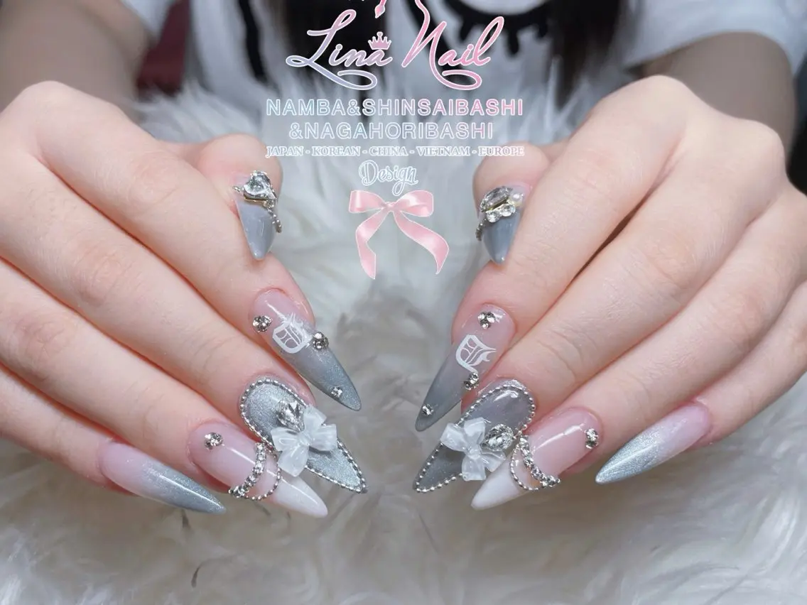 ネイル チークネイル 桜ネイル フラッシュネイル フットネイル ジェルネイル ハンドネイル リナネイル アメ村心斎橋店のネイルデザイン