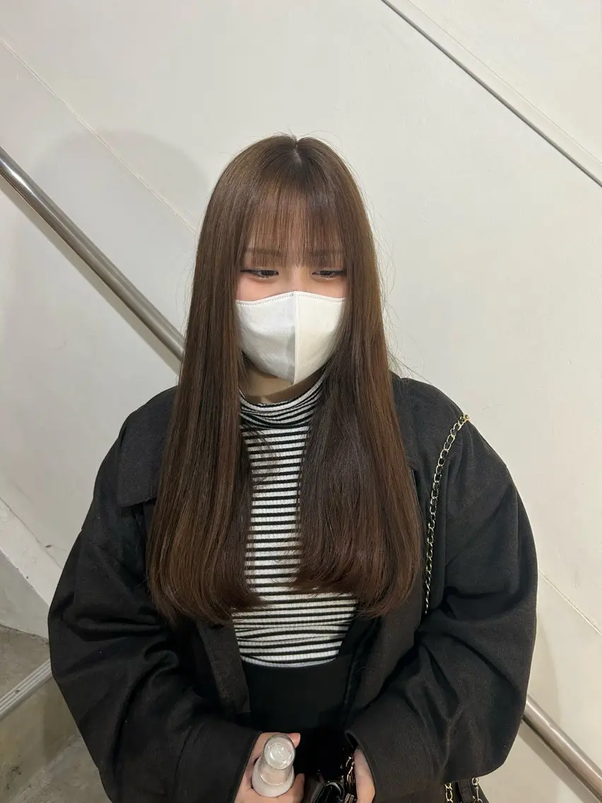 ロング カラー 福村 彩夏のヘアスタイル
