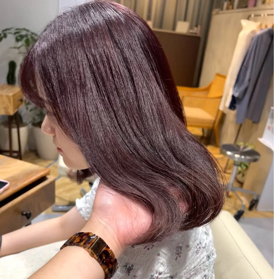 ミディアム カラー ヘアカラー かわにし ひなた🐰のヘアスタイル