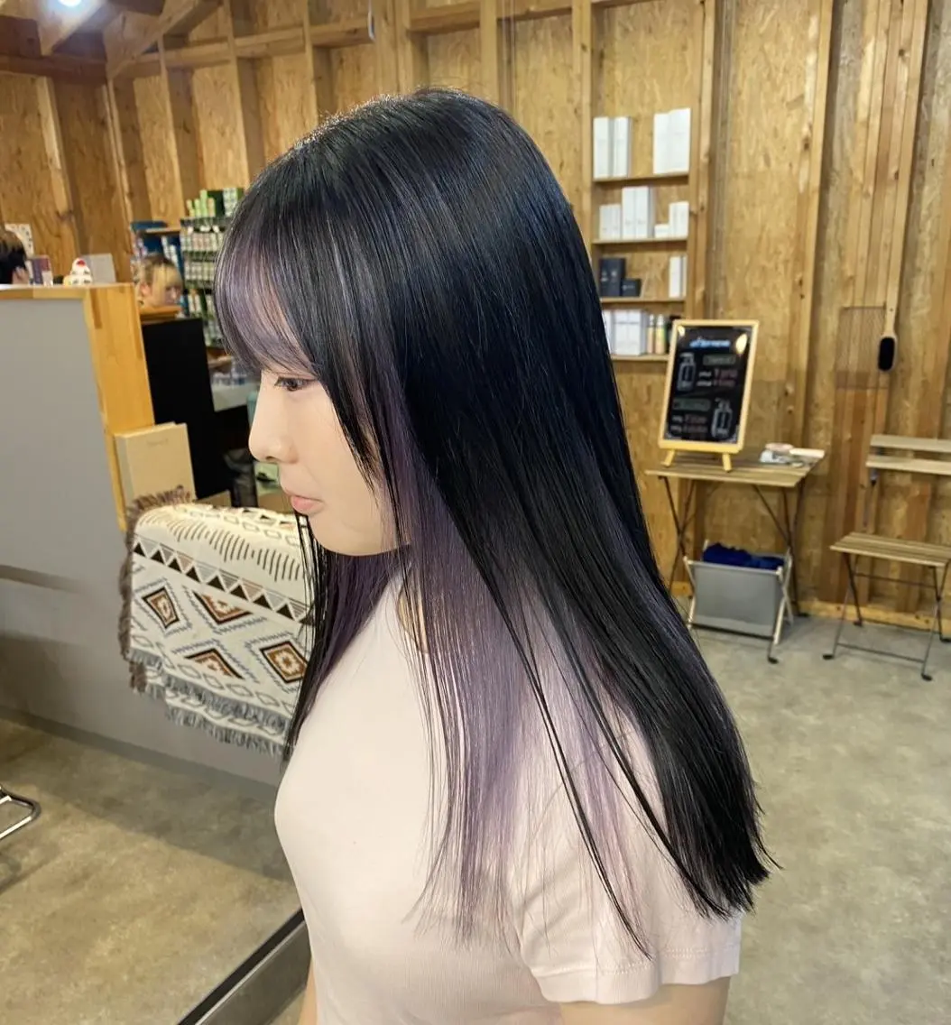 セミロング ダブルカラーモデ ル募集中/もえのヘアスタイル