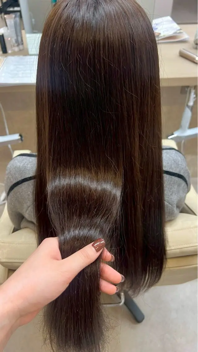 ロング 兼古 望羽のヘアスタイル