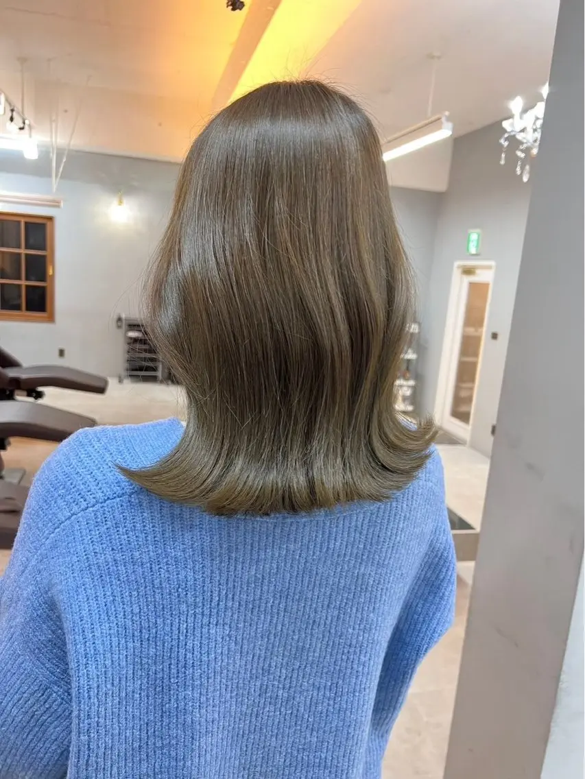 ショート カット ヘアカラー 佐藤 菜穂のヘアスタイル