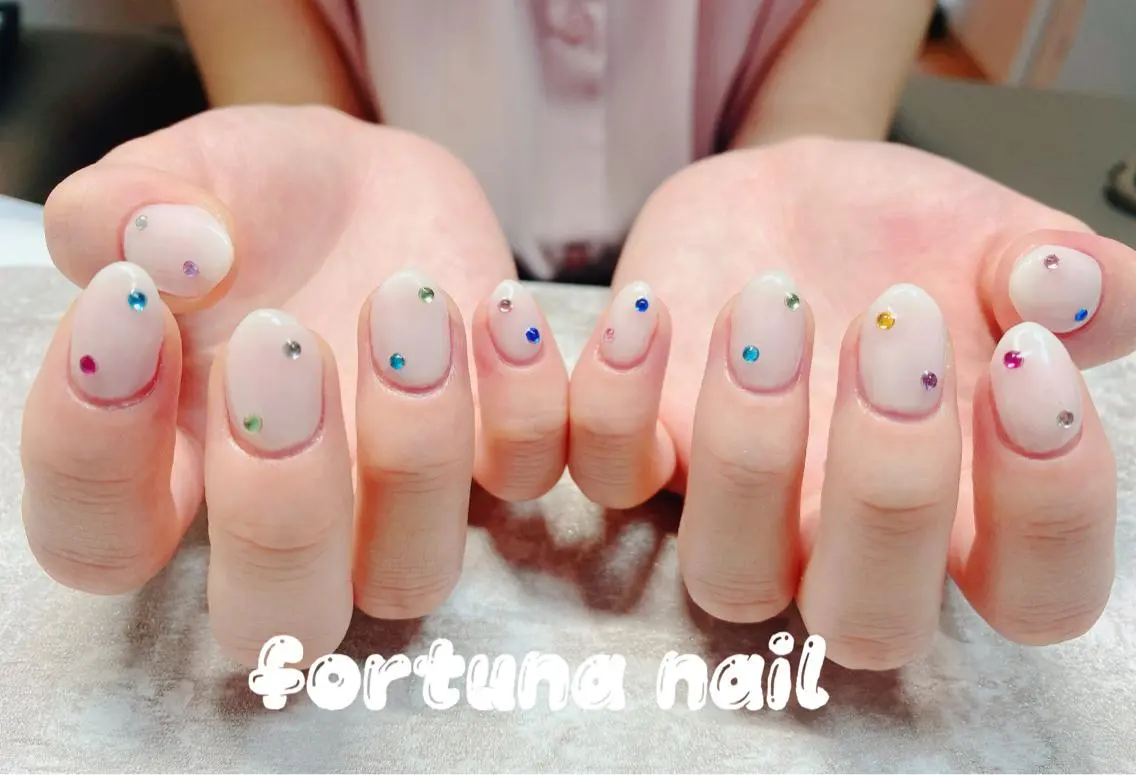 ネイル Nail •Head スパFortunaのネイルデザイン