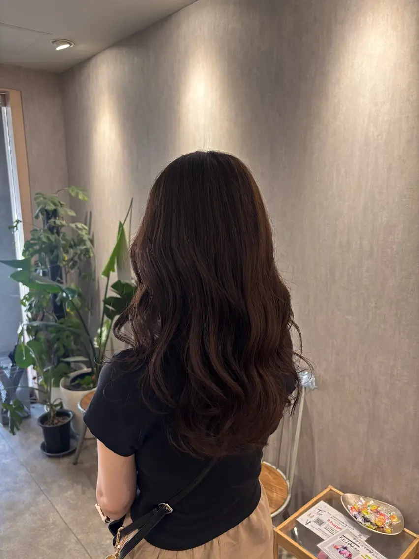 ロング カット ヘアカラー 石原 望来のヘアスタイル