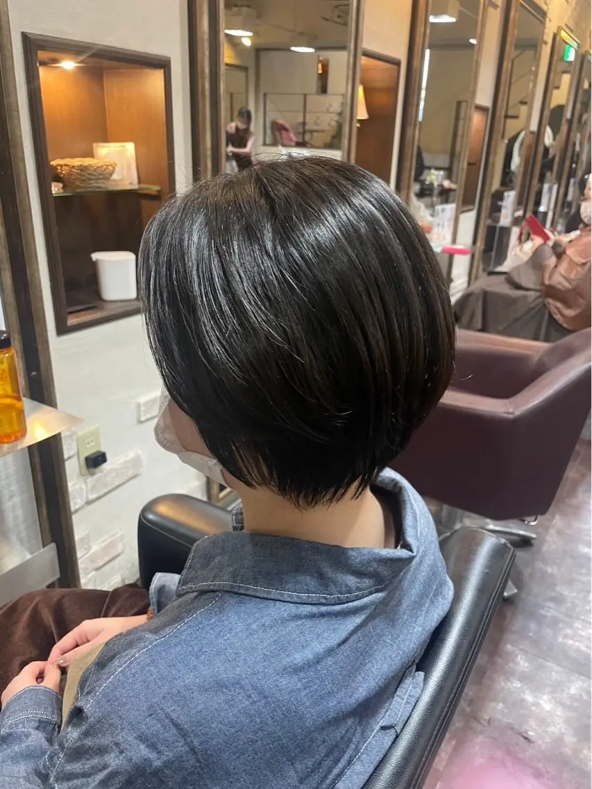 ショート 武田 夏帆のヘアスタイル