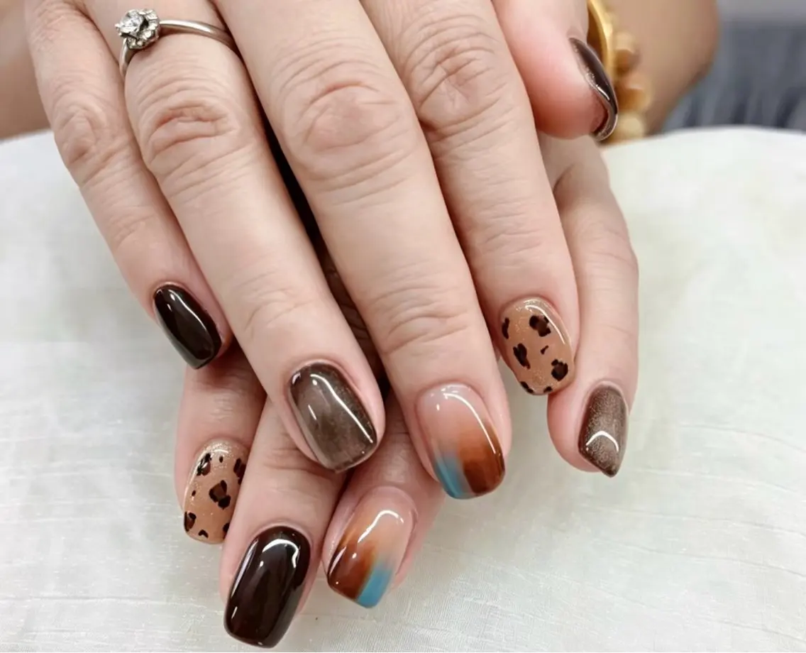 ネイル Hello Nailのネイルデザイン