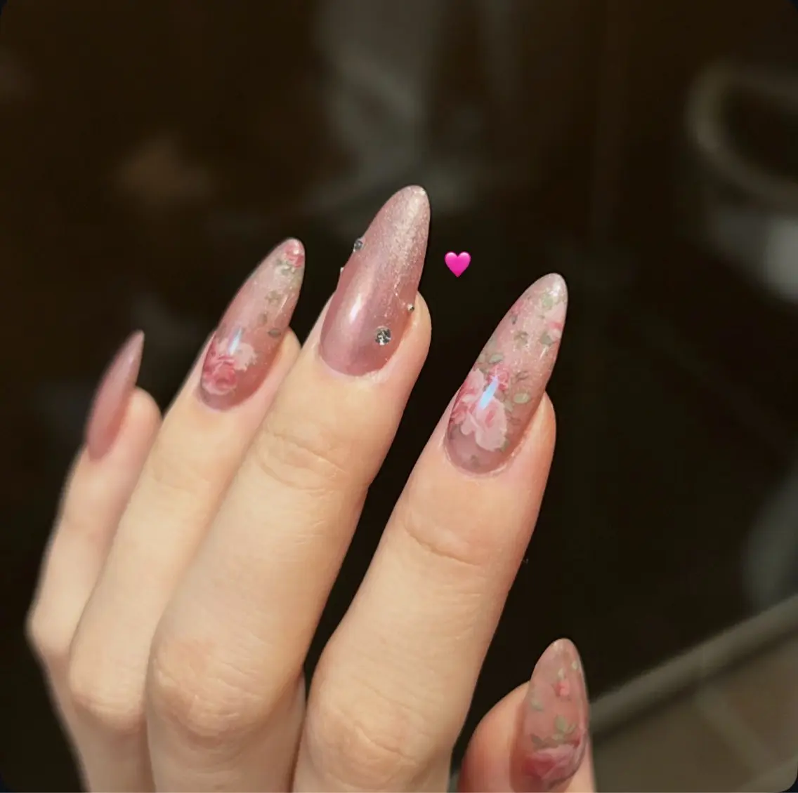 ネイル 🎀miyake ｜nailのネイルデザイン