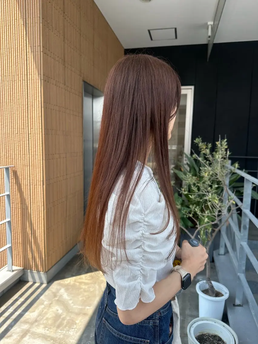 ロング カラー ヘアアレンジ ベージュカラー オレンジ オレンジベージュ カット ヘアカラー トリートメント sena/博多/ コテ巻き風パーマのヘアスタイル