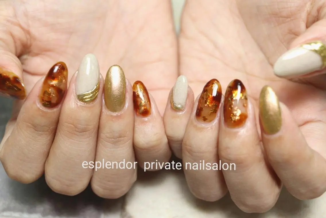 ネイル べっ甲ネイル ニュアンスネイル esplendor  小野寺のネイルデザイン