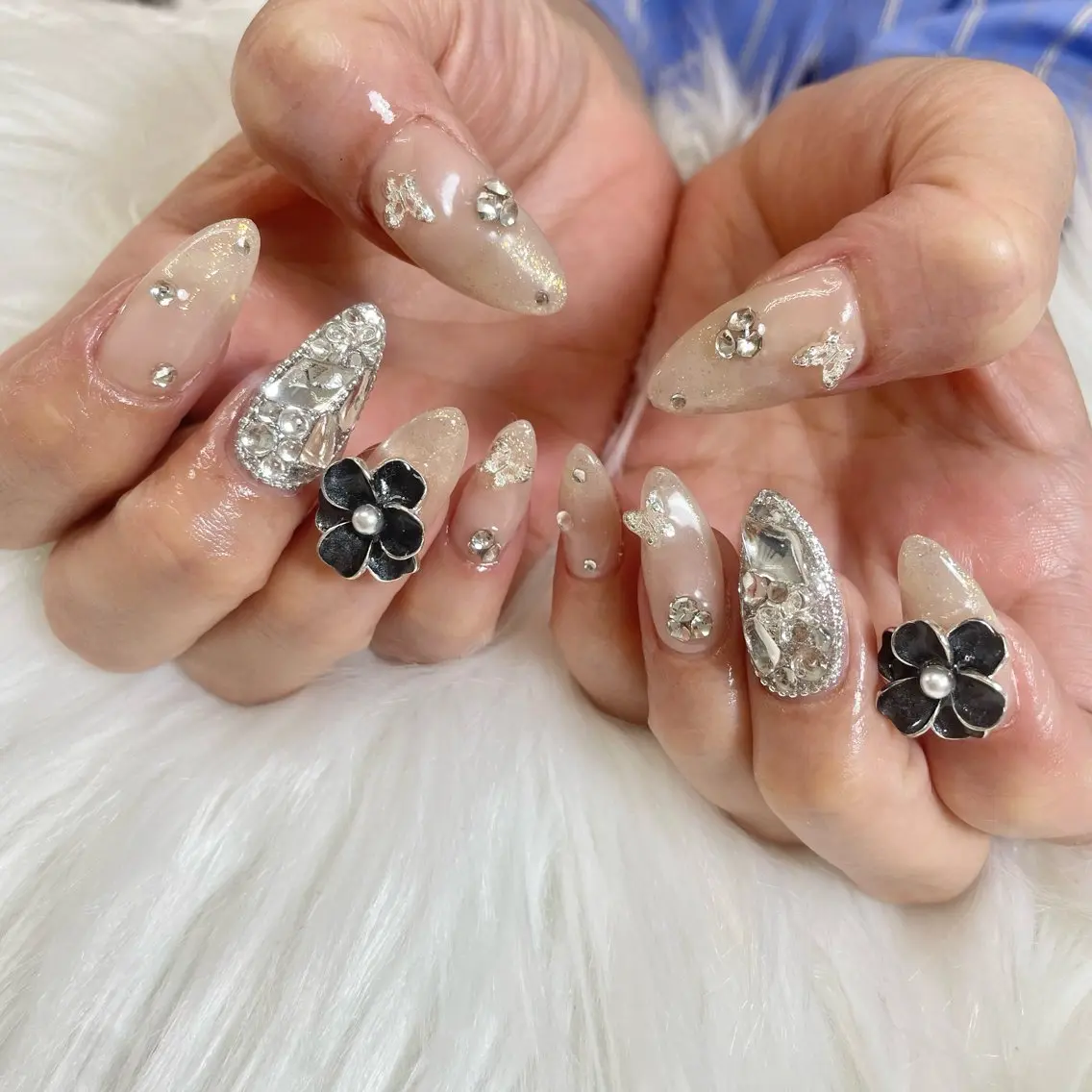 ネイル キラキラネイル ハンドネイル 🎀AYAKO 🎀中韓ネイルのネイルデザイン