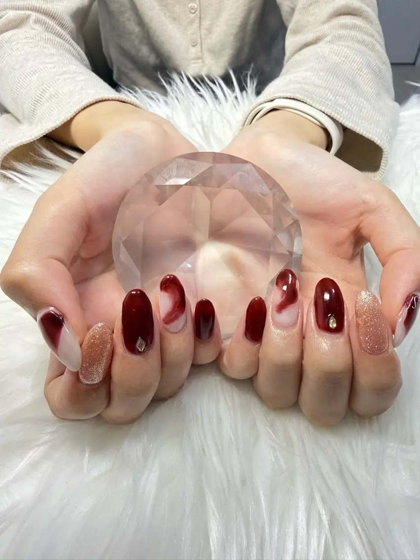 ネイル ニュアンスネイル ハンドネイル Luxy YUKIのネイルデザイン