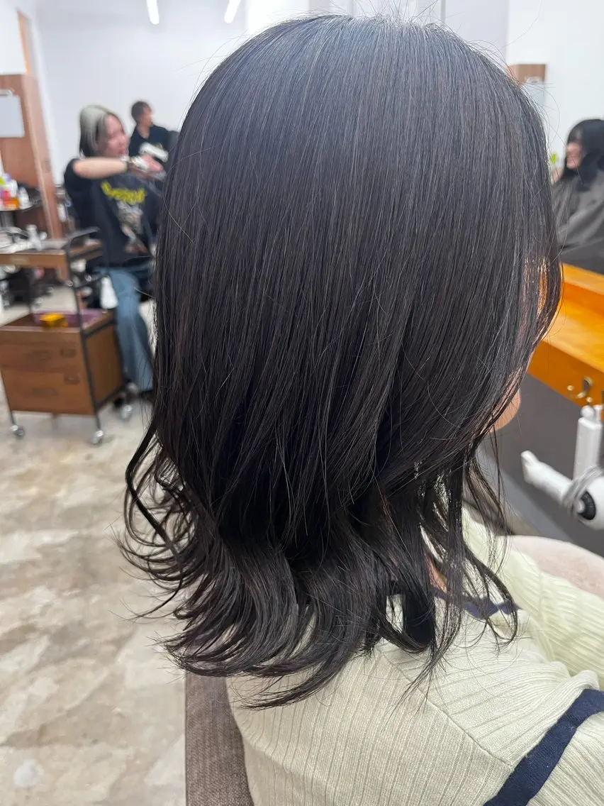ミディアム SHIINA 香椎宮前店のヘアスタイル