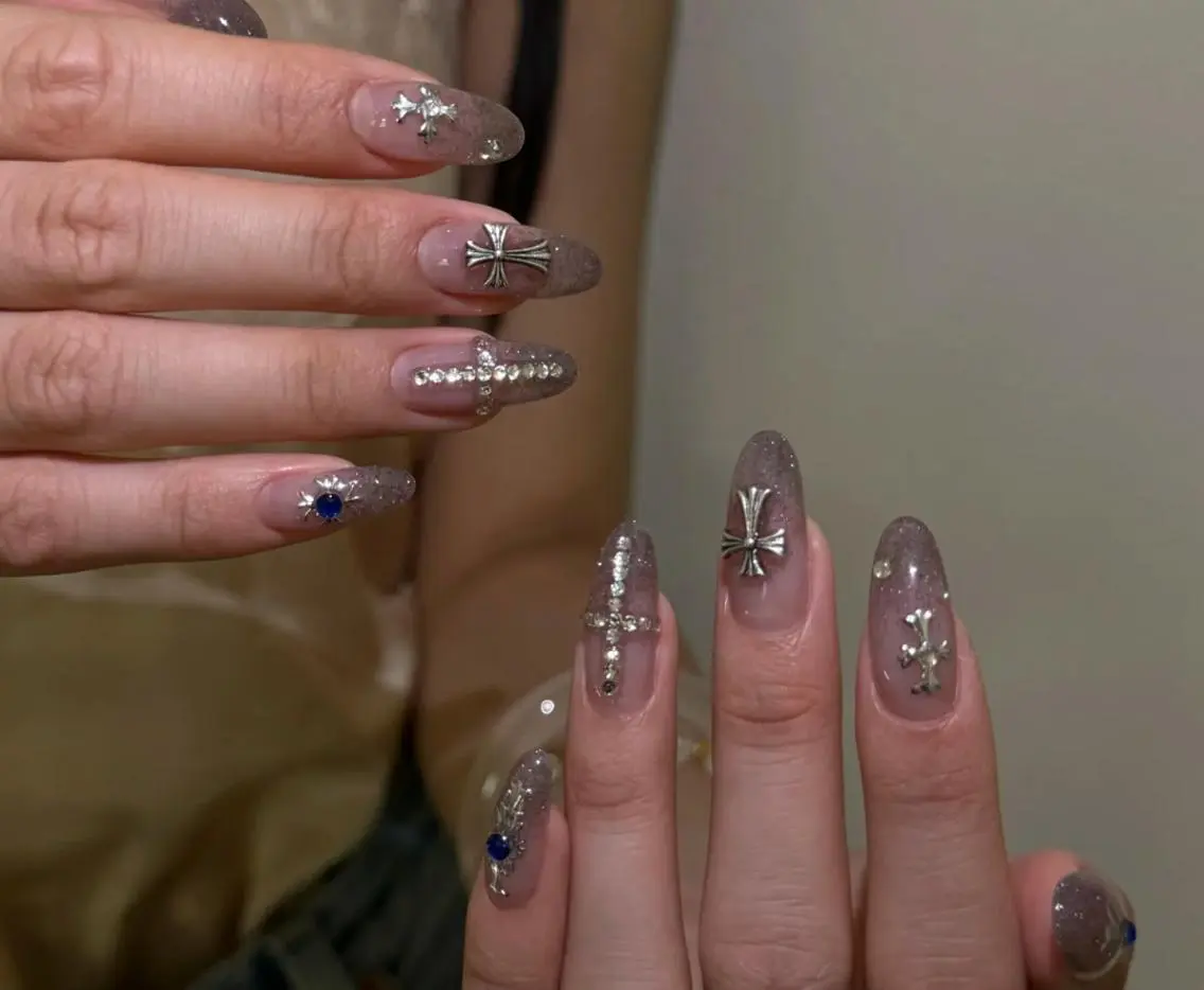 ネイル ハンドネイル 🎀 NaNa_nailのネイルデザイン