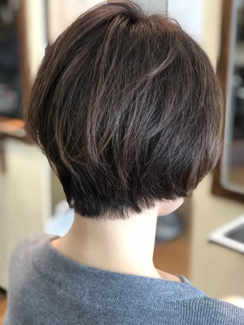 女性カット+リタッチカラー白髪染可(根本2cm以内)の写真