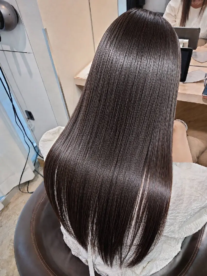 ロング 髪質改善 縮毛矯正✨艶髪　 シノハラ✨髪質改善のヘアスタイル