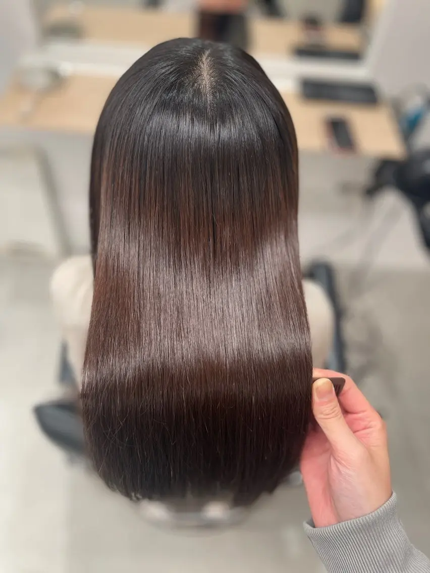 ミディアム 縮毛矯正 🤍ショート 🤍NANAMI🤍のヘアスタイル