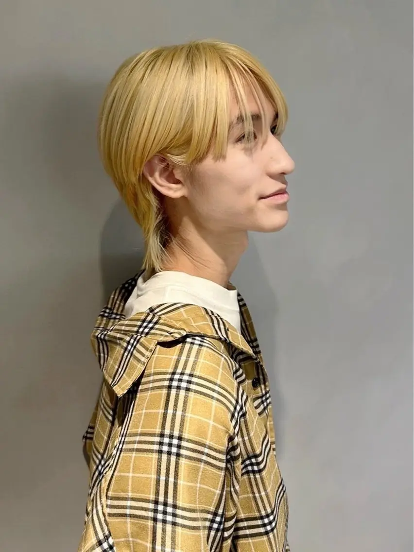 ミディアム カラー メンズ メンズブリーチ メンズ韓国風 マッシュウルフ マッシュ メンズウルフカット 池袋/小顔レイヤー/ 顔まわり/taigaのヘアスタイル