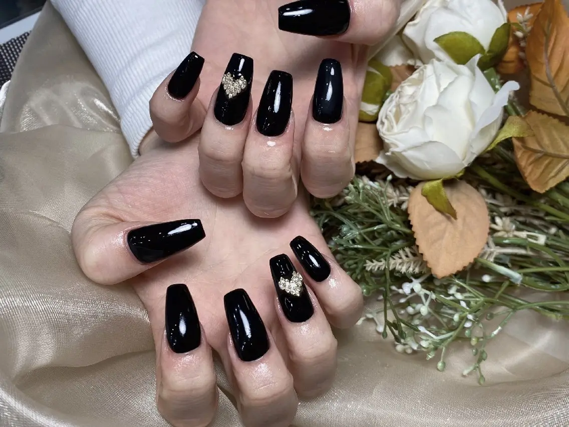 ネイル 長さ出し ハンドネイル UM Nail Salonのネイルデザイン