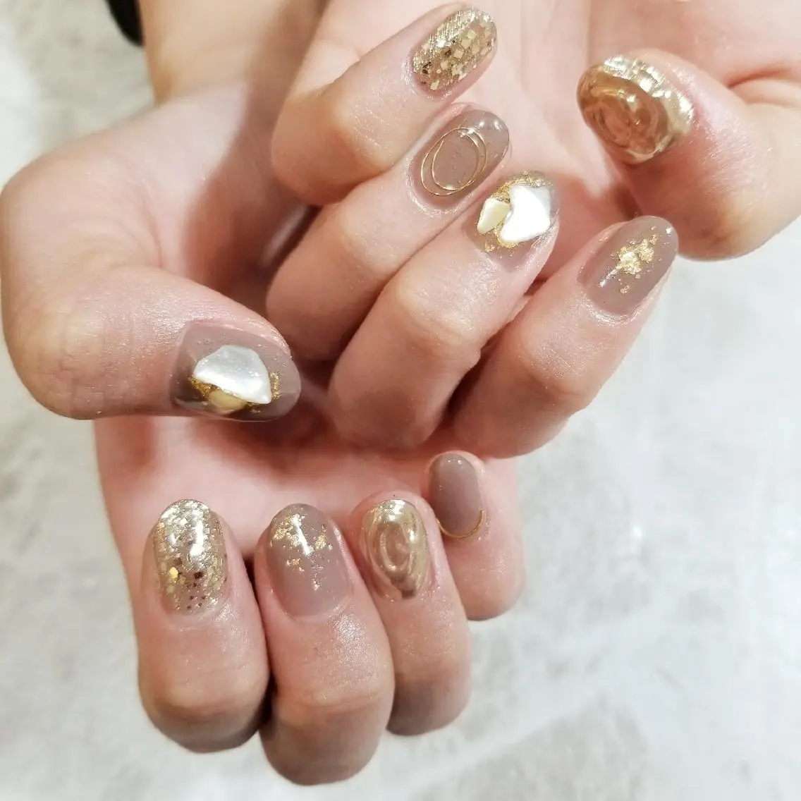 ネイル キラキラネイル ニュアンスネイル ハンドネイル nijiiro🌈 サトウのネイルデザイン