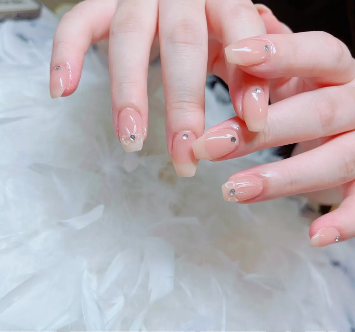 ネイル ワンカラーネイル リボン ハンドネイル Floria nail salonのネイルデザイン