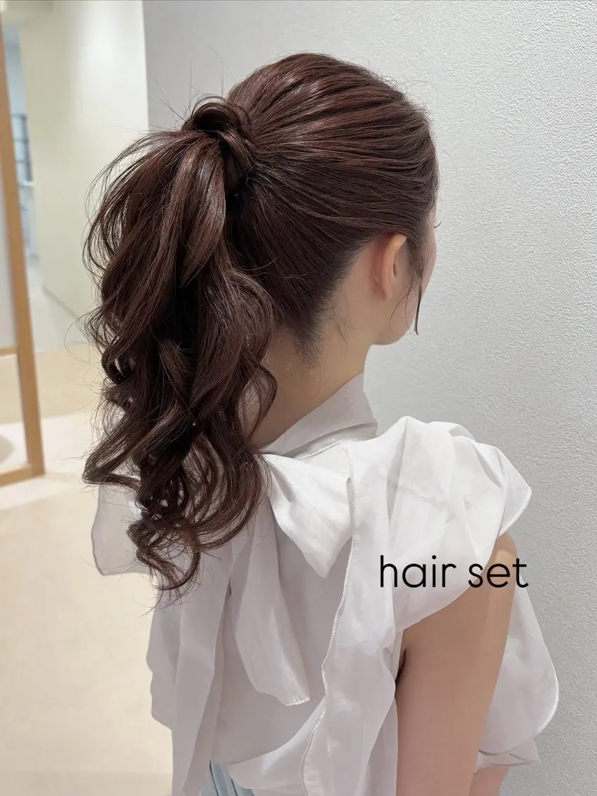 セミロング ヘアアレンジ ボウ🪞ヘアセット /メイク/マツパのマツエク・マツパデザイン