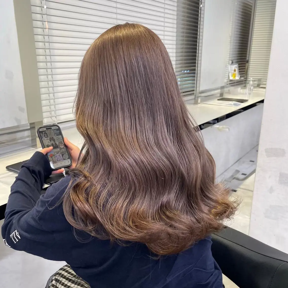 ロング カラー 🤍ブリーチなし ブラウンhimi🤍のヘアスタイル