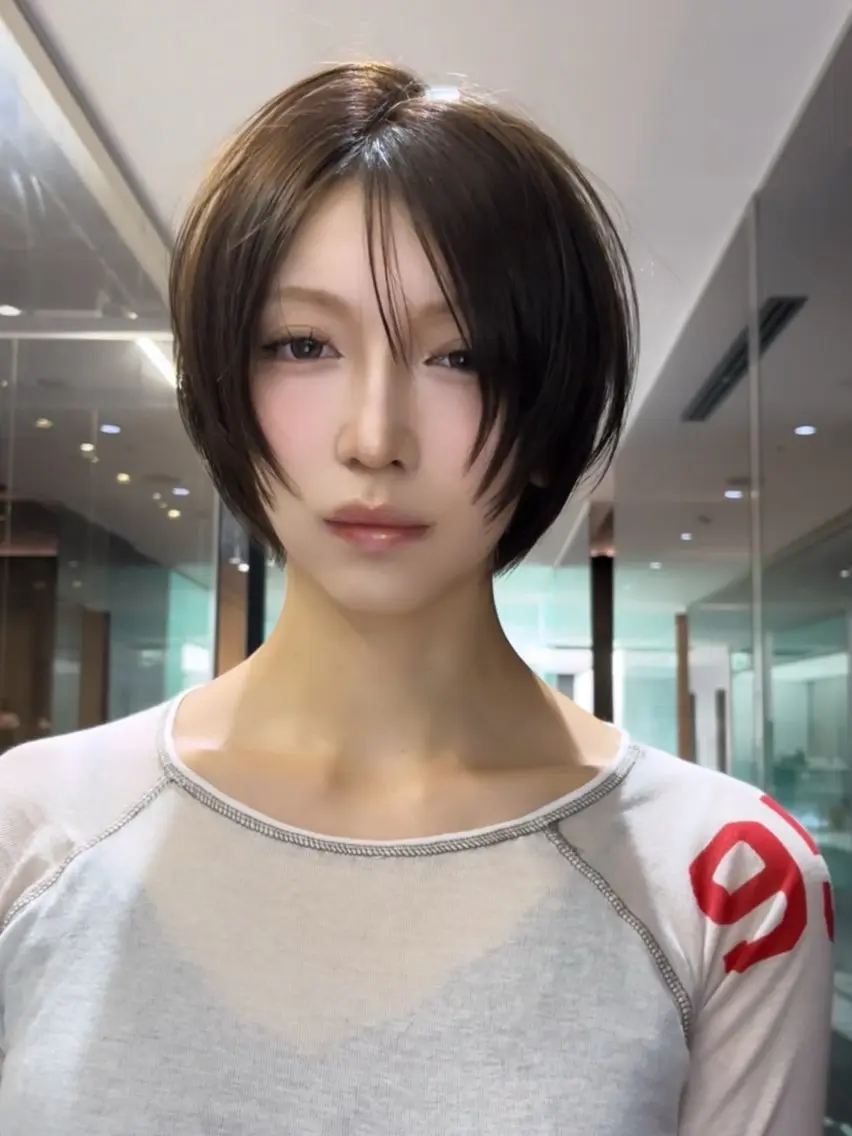 ショート ショートヘア 石塚 瑛里菜のヘアスタイル