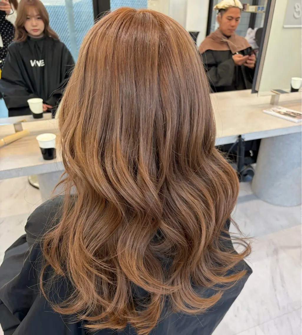 セミロング ヘアカラー トリートメント ヘアセット vivie Madokaのヘアスタイル