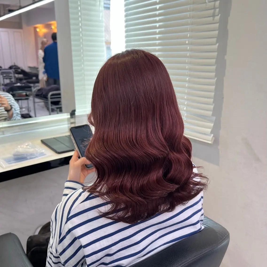 ロング カラー ヘアカラー トリートメント ヘッドスパ ヘアセット ♥️韓国風透明感 暖色misa♥️のヘアスタイル