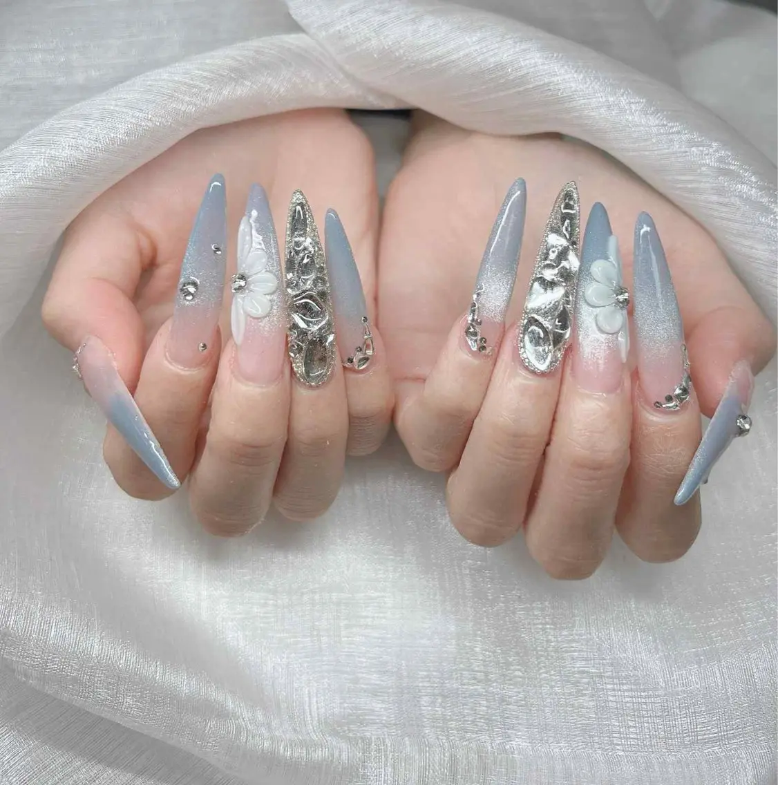 ネイル Lee Nails チップ長さだし専門店のネイルデザイン