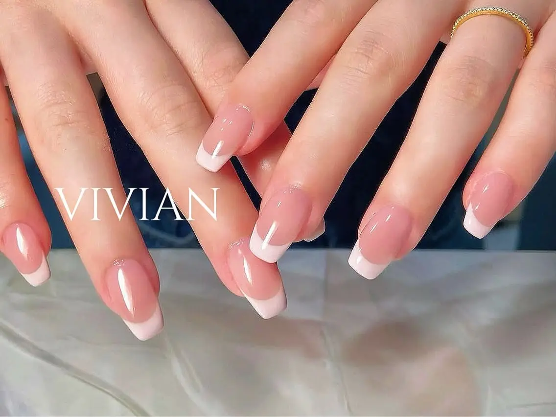ネイル ハンドネイル VIVIAN リサのネイルデザイン