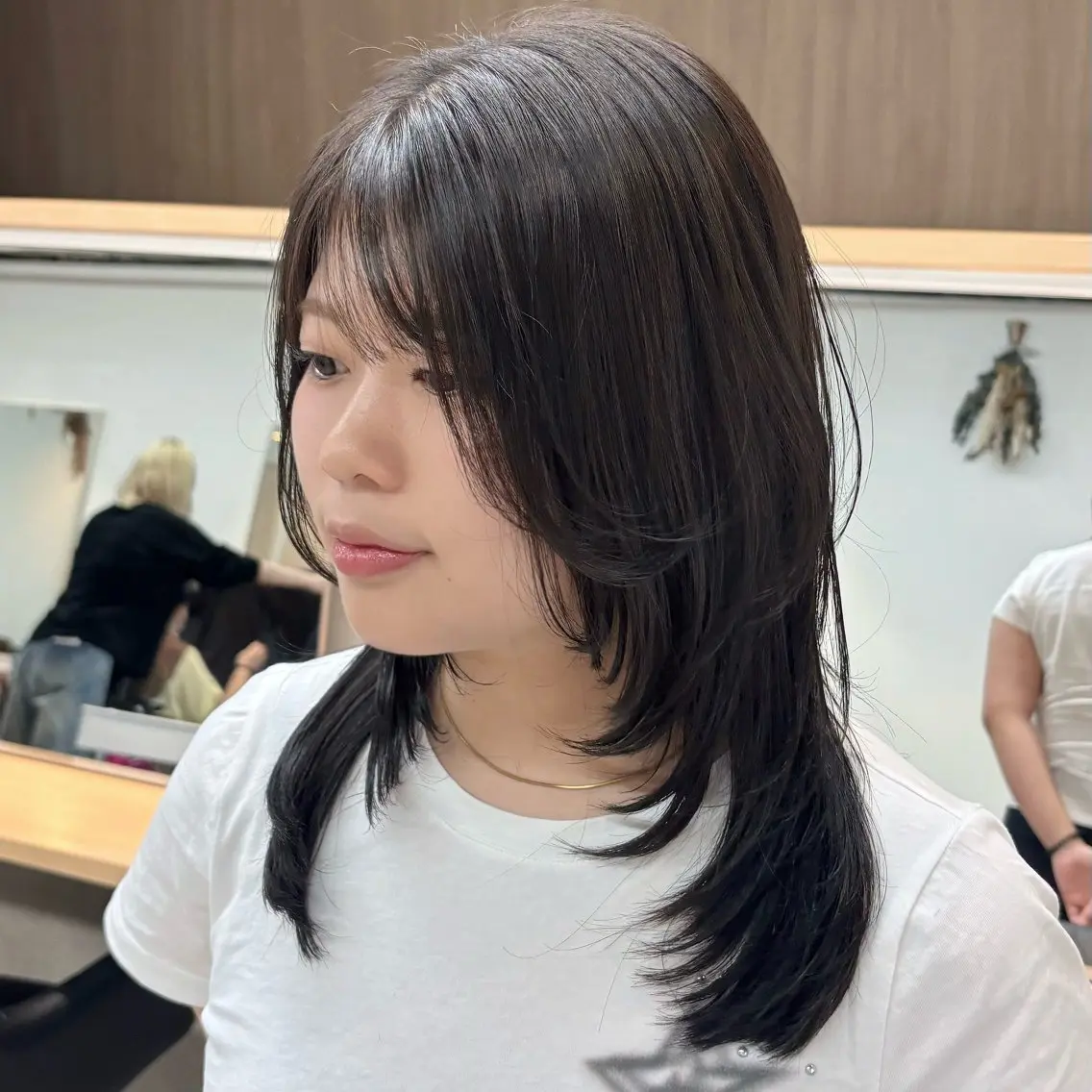 ミディアム カット ヘアカラー トリートメント 🫧透明感/レイヤー /縮毛矯正/うみ🌟のヘアスタイル