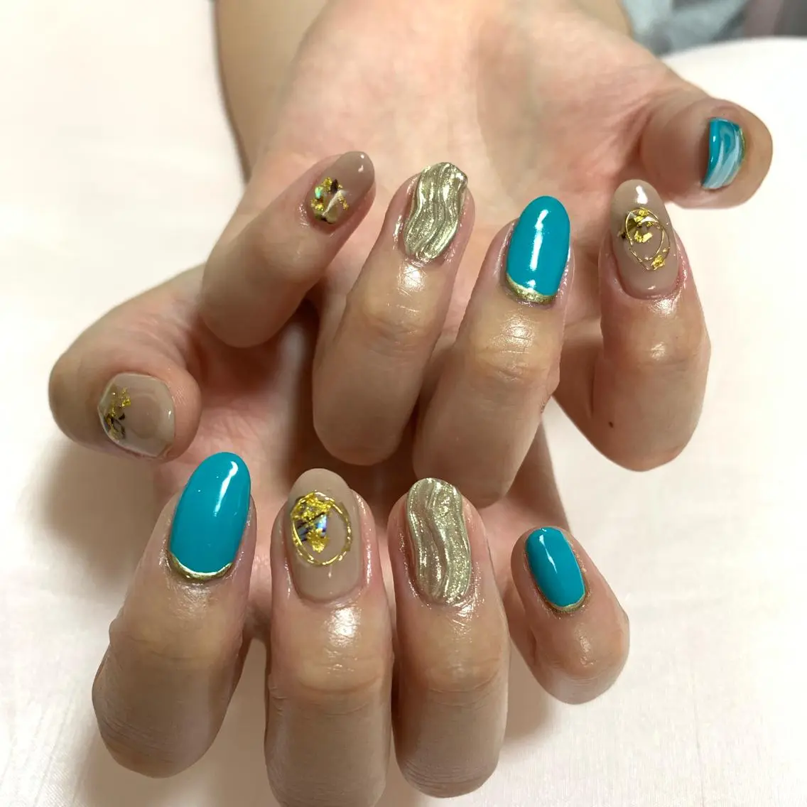 ネイル ハンドネイル フットネイル nailsalon momoのネイルデザイン