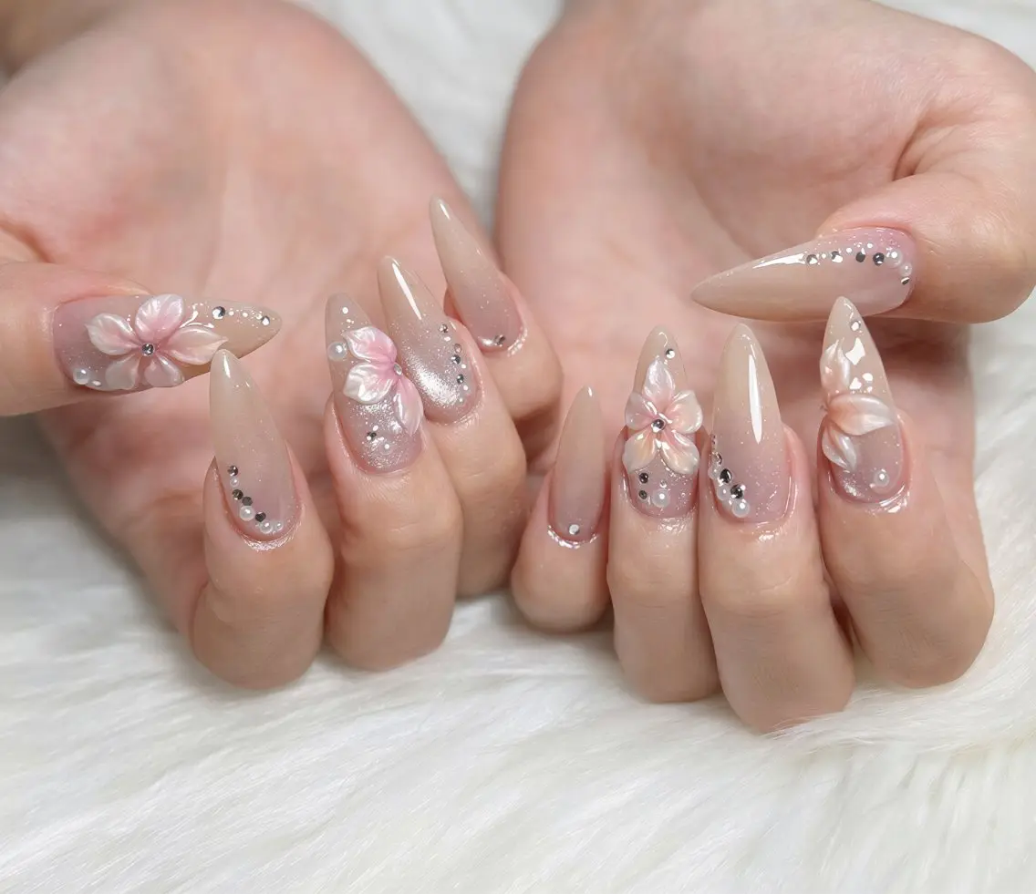 ネイル オーロラネイル チークネイル フットネイル フレンチネイル ジェルネイル ハンドネイル Nichi Nailsのネイルデザイン