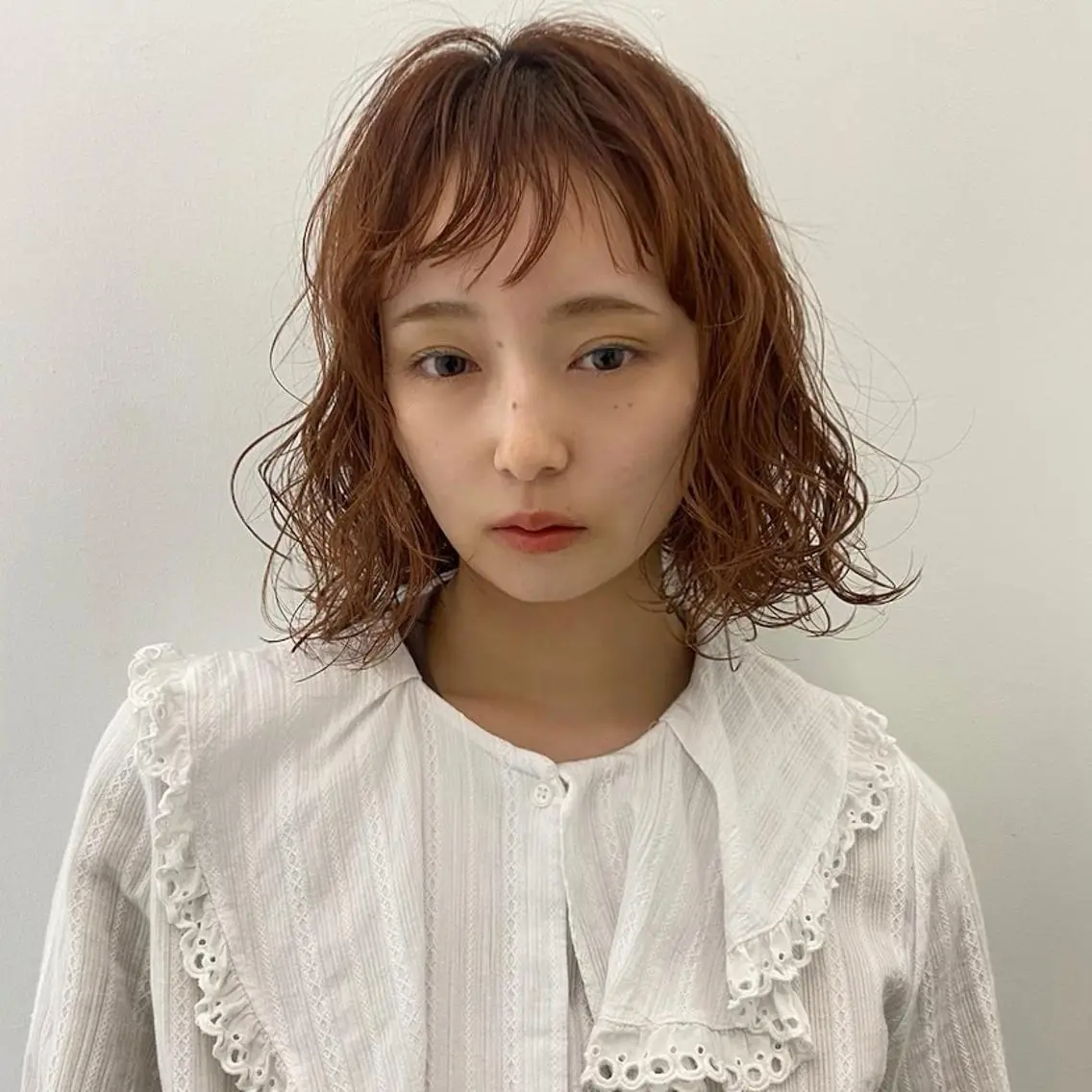 ミディアム カラー パーマ ミディアムパーマ 大石 沙季のヘアスタイル