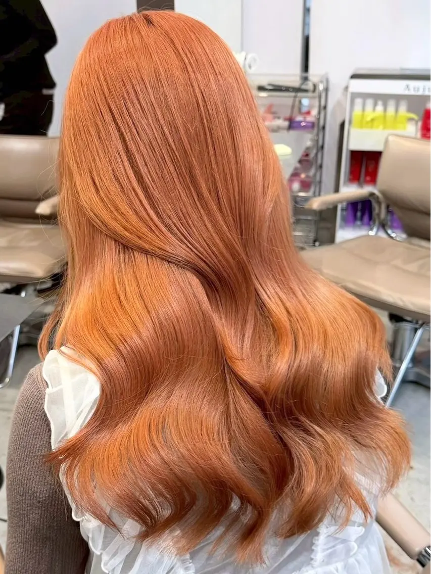 ロング ヘアカラー ハイトーン✨ ゆり🫧のヘアスタイル