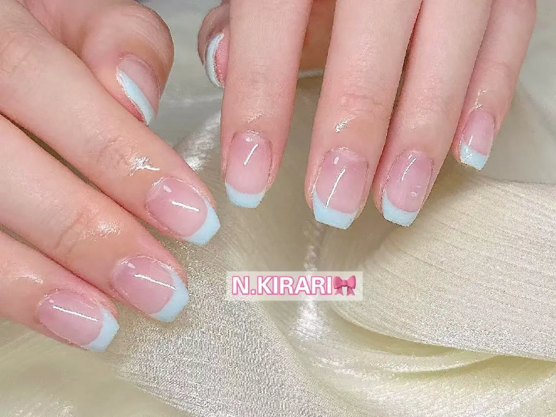 🌸🌸カラーフレンチ(ベースカラーあり)🌸🌸オフ+500円の写真