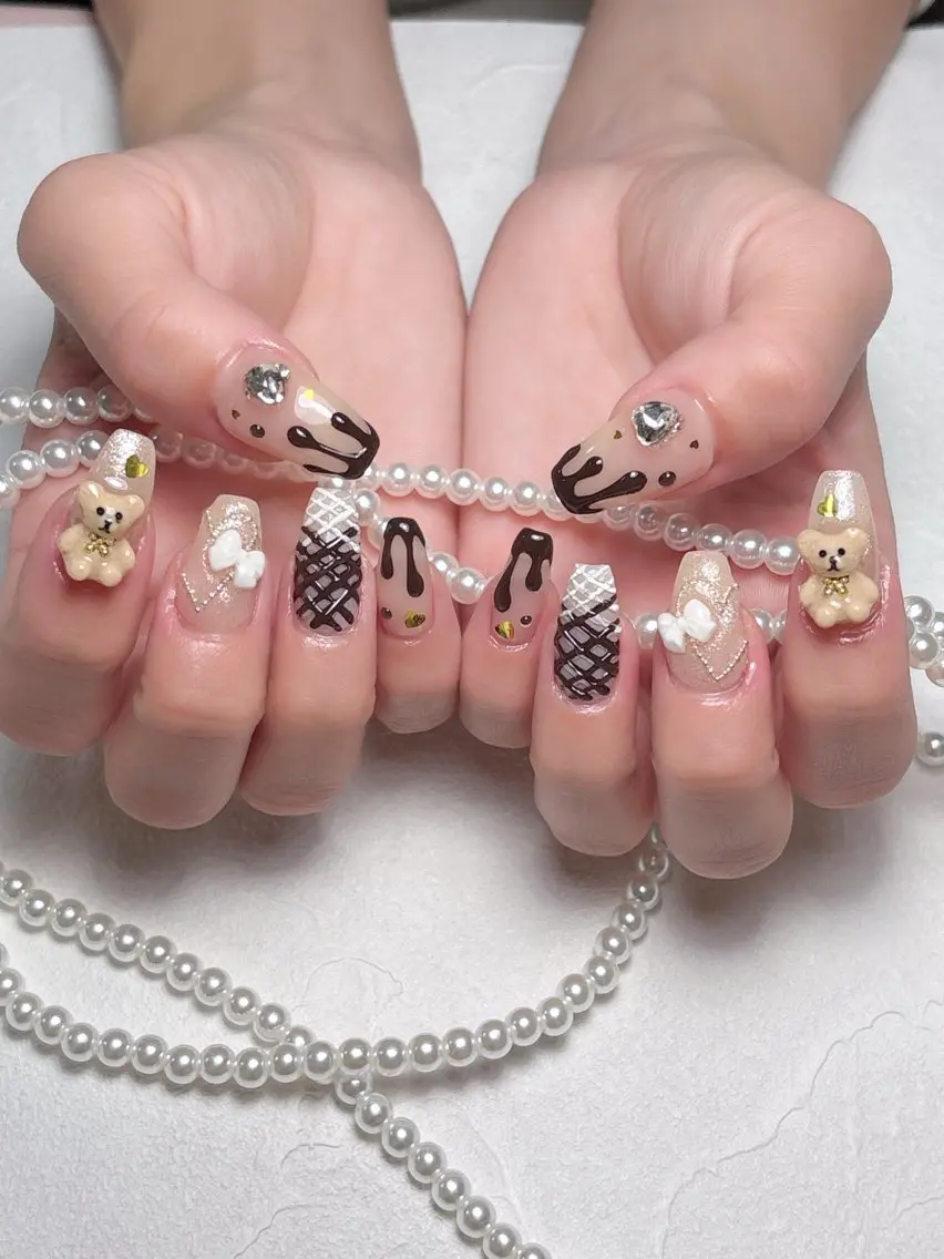 ネイル ハンドネイル 💅ネイルハウス🏡 🎀TOMO🎀のネイルデザイン