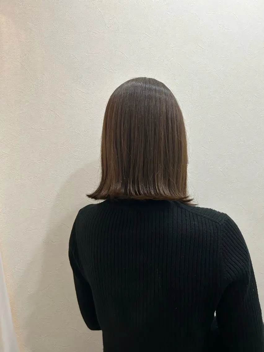 ミディアム カラー ボブ 外ハネヘア 北原 紗希のヘアスタイル