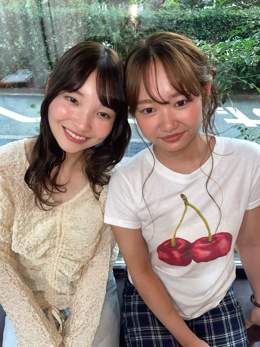 ミディアム カット ヘアカラー トリートメント 韓国レイヤー YOKE reinaのヘアスタイル