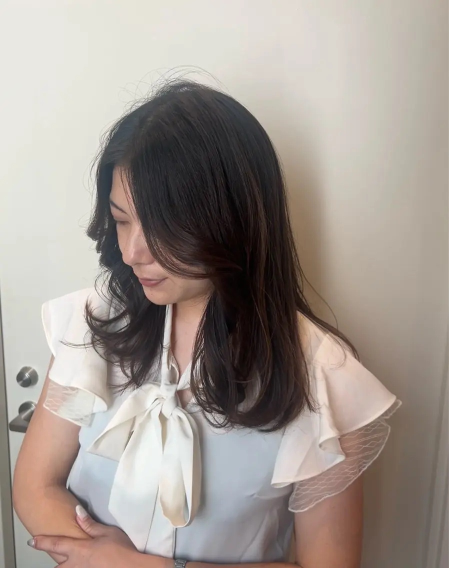 セミロング seek北梅田 HINA🍑✨のヘアスタイル