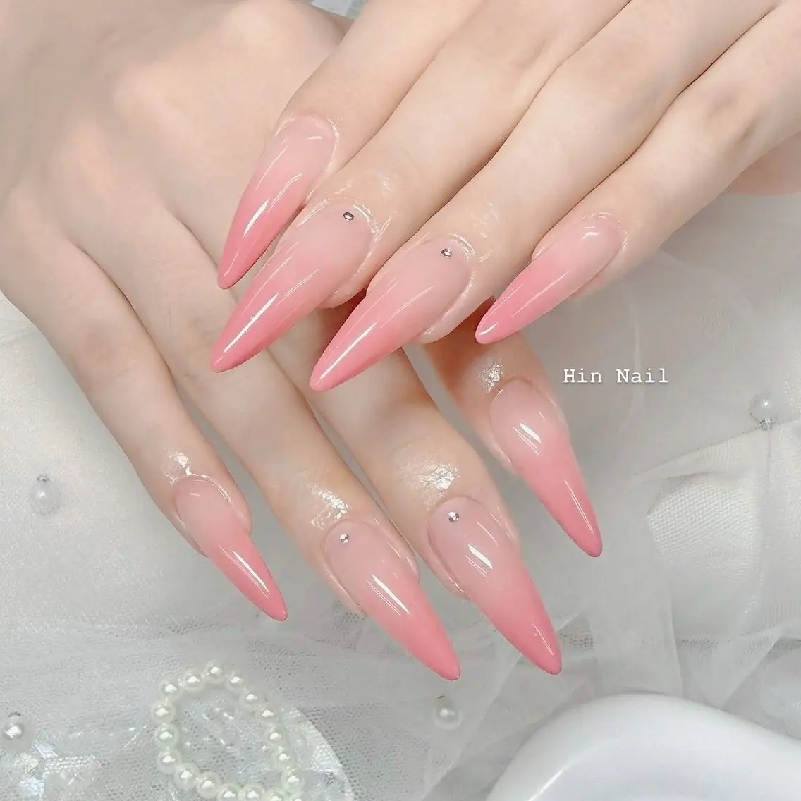 ネイル ハンドネイル HIN NAILのネイルデザイン