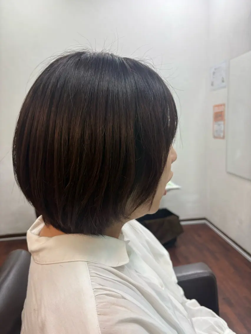 ショート 荻 佳那子のヘアスタイル
