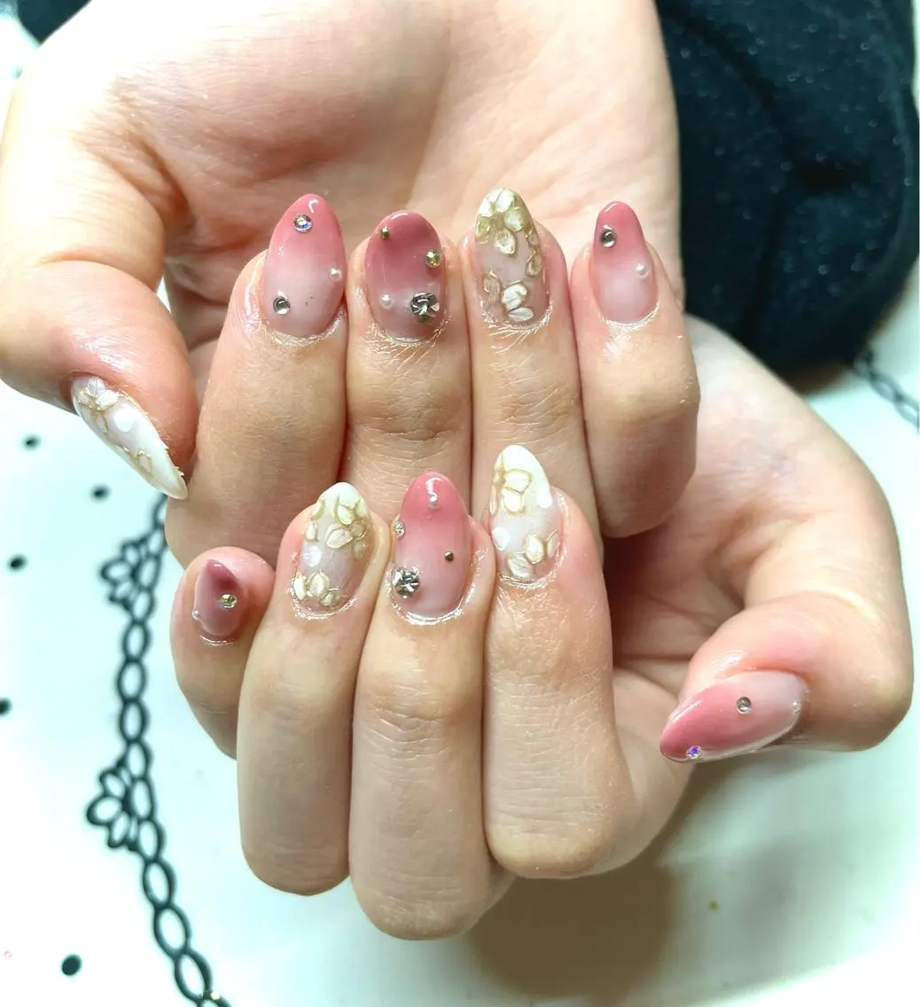 ネイル ハンドネイル nailist cocoのネイルデザイン